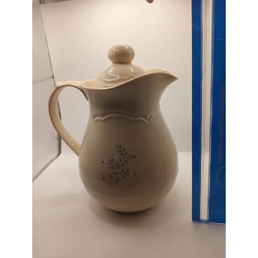 Pfaltzgraff Remembrance Floral Pattern Carafe Pitcher Thermos Plastic Vintage